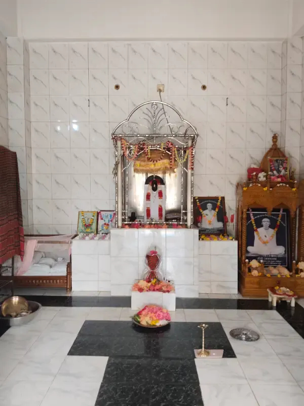 সার্বজনীন শ্রী শ্রী সত্য নারায়ণ বিগ্রহ মন্দির - ছবি 18