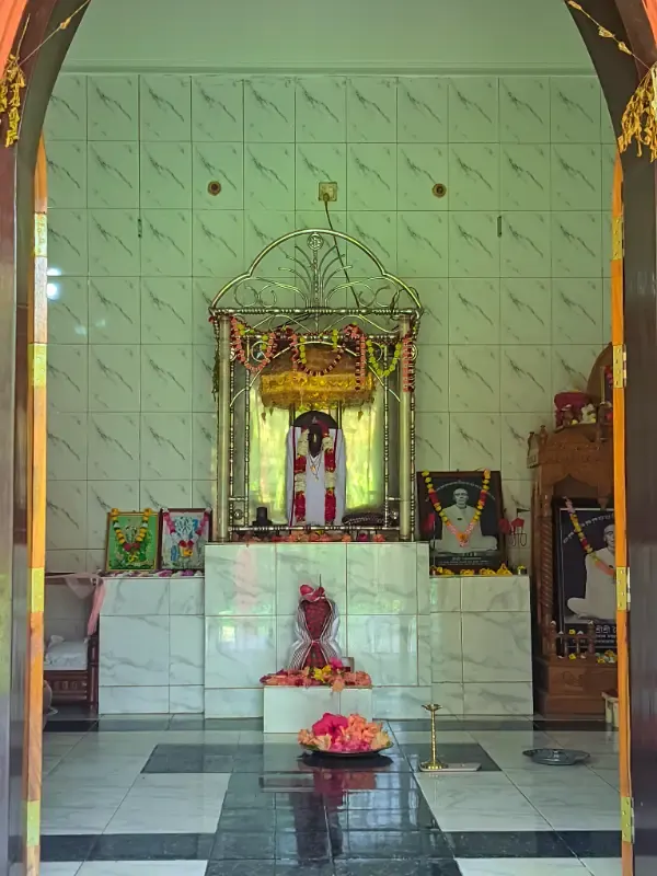 সার্বজনীন শ্রী শ্রী সত্য নারায়ণ বিগ্রহ মন্দির - ছবি 14