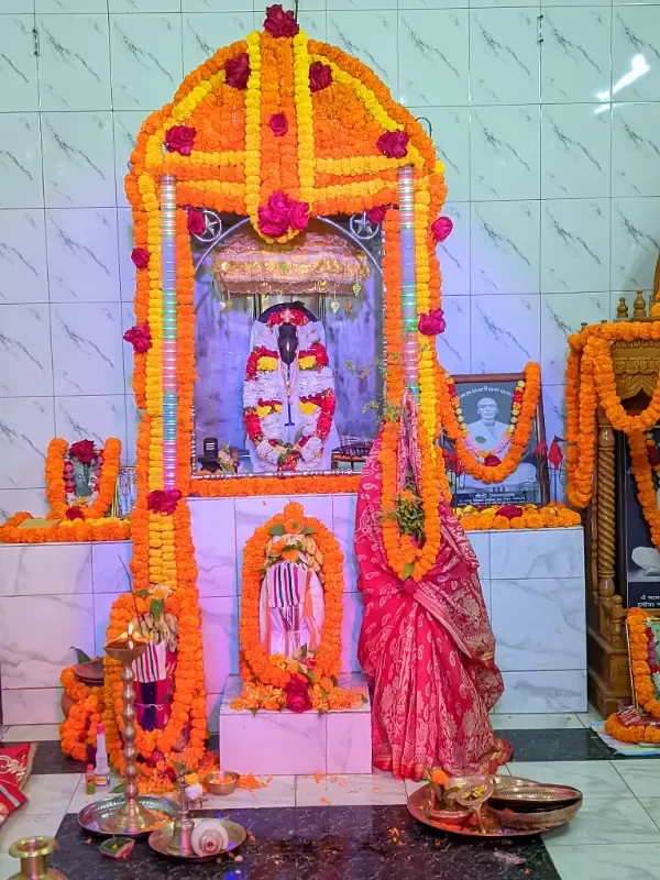 সার্বজনীন শ্রী শ্রী সত্য নারায়ণ বিগ্রহ মন্দির photo