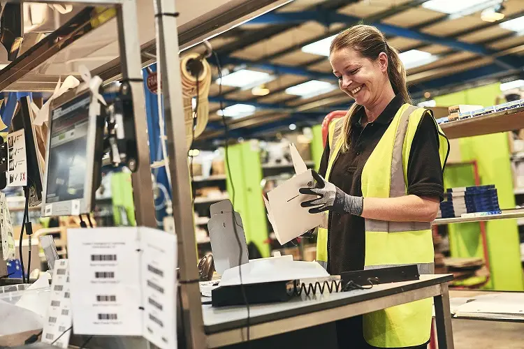 Dịch vụ fulfillment là gì? Tầm quan trọng và ưu điểm, nhược điểm