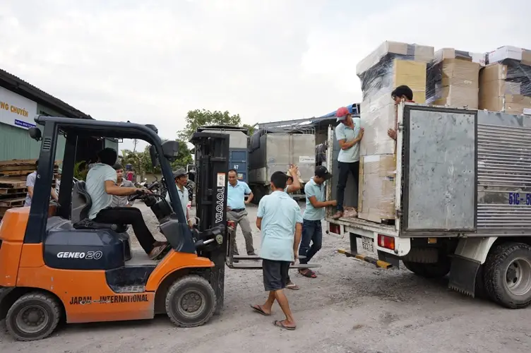 Dịch vụ bốc xếp hàng hóa hiệu quả và tiện lợi