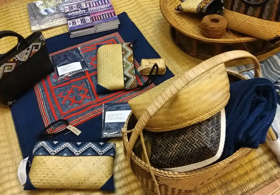 Dịch vụ mua hộ túi xách hàng hiệu chính hãng đầy đủ hóa đơn Dịch vụ mua hộ túi xách hàng hiệu chính hãng đầy đủ hóa đơn