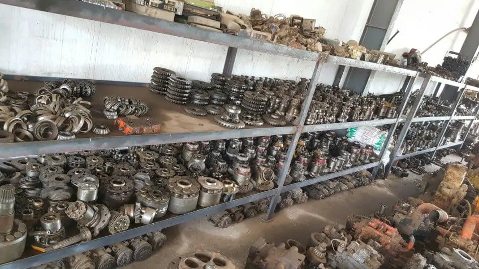 Thủ tục nhập khẩu phụ tùng ô tô - cập nhật mới nhất