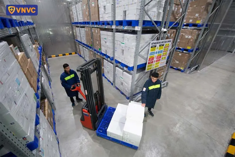Kho GSP là gì? Tìm hiểu chi tiết về kho chứa hàng đạt chuẩn Bộ Y Tế 12 Kho GSP là gì? Tìm hiểu chi tiết về kho chứa hàng đạt chuẩn Bộ Y Tế