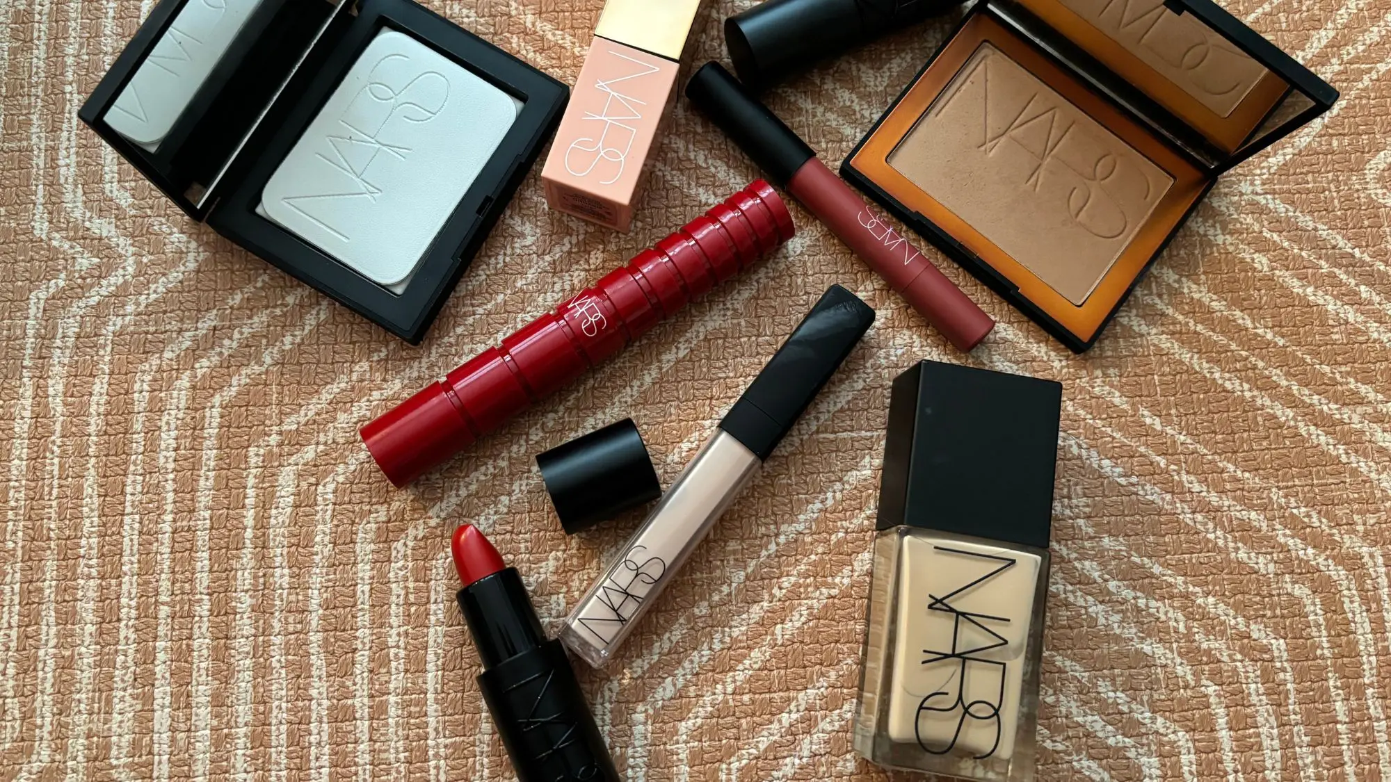 Dịch vụ order NARS Cosmetics từ nước ngoài qua zship