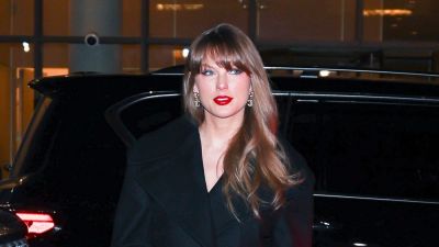 Taylor Swift’s Rich-Girl Coat Pulls Any Outfit Together