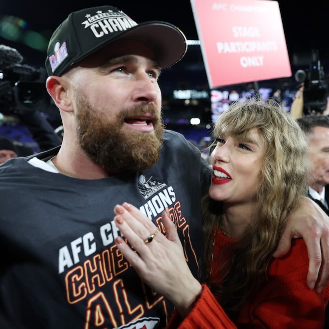Taylor Swift Is Travis Kelce’s No. 1 Fan at Chiefs vs. Colts Game