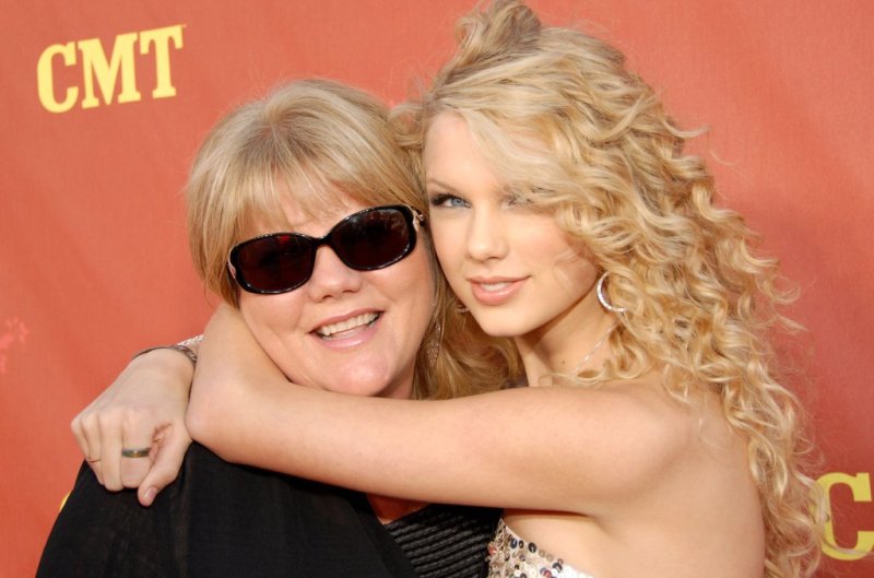 Mother’s Day Playlist: 40 Songs for Moms Everywhere