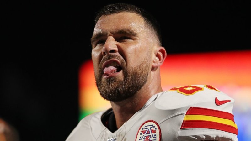 Travis Kelce Shades Eagles Fans for Being ‘Upset’ About 2026 NFL Schedule