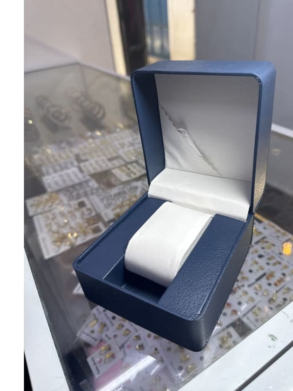 Watch box import