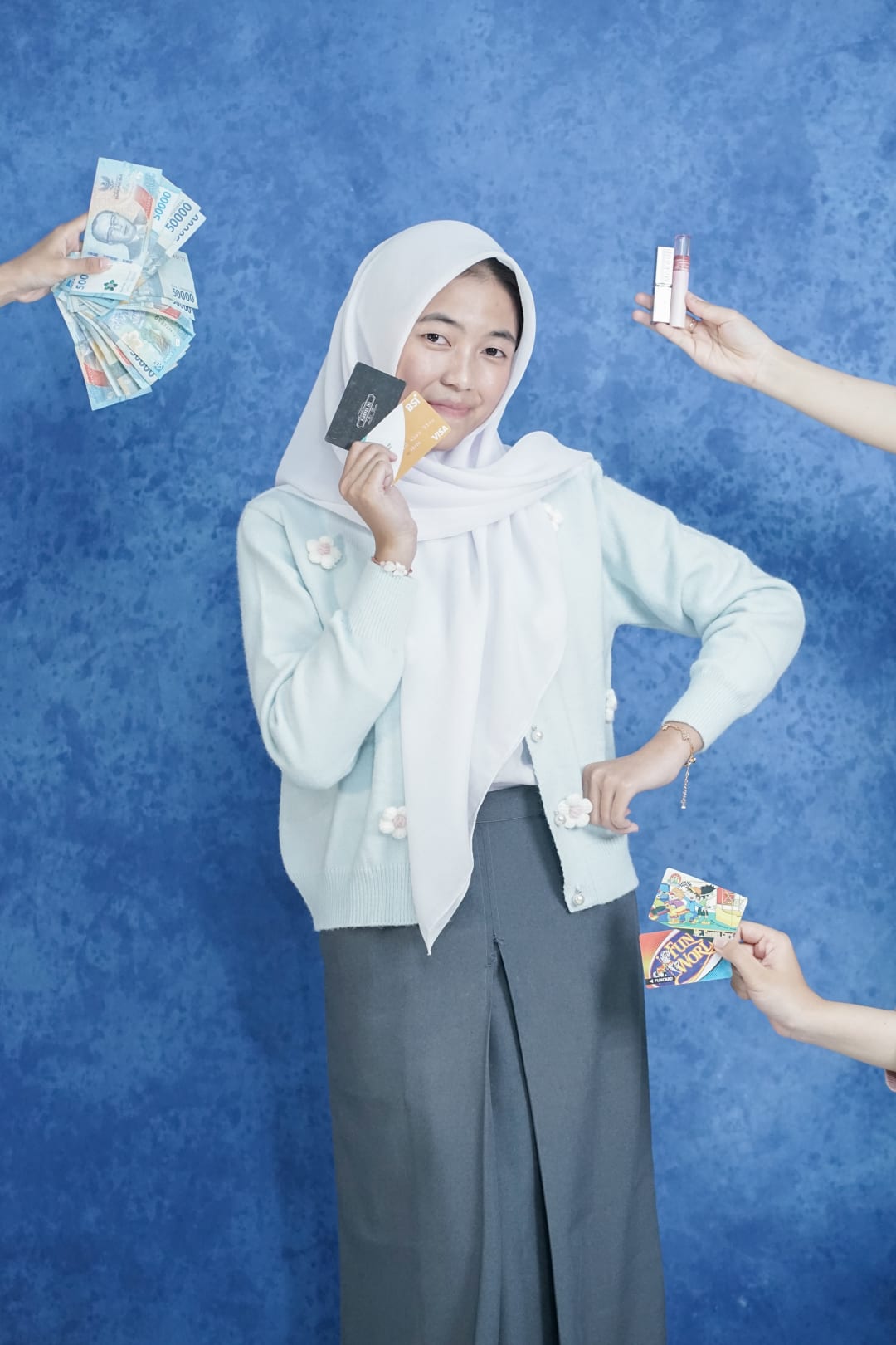 Foto NENG DWI NURHAYATI KAROMAH