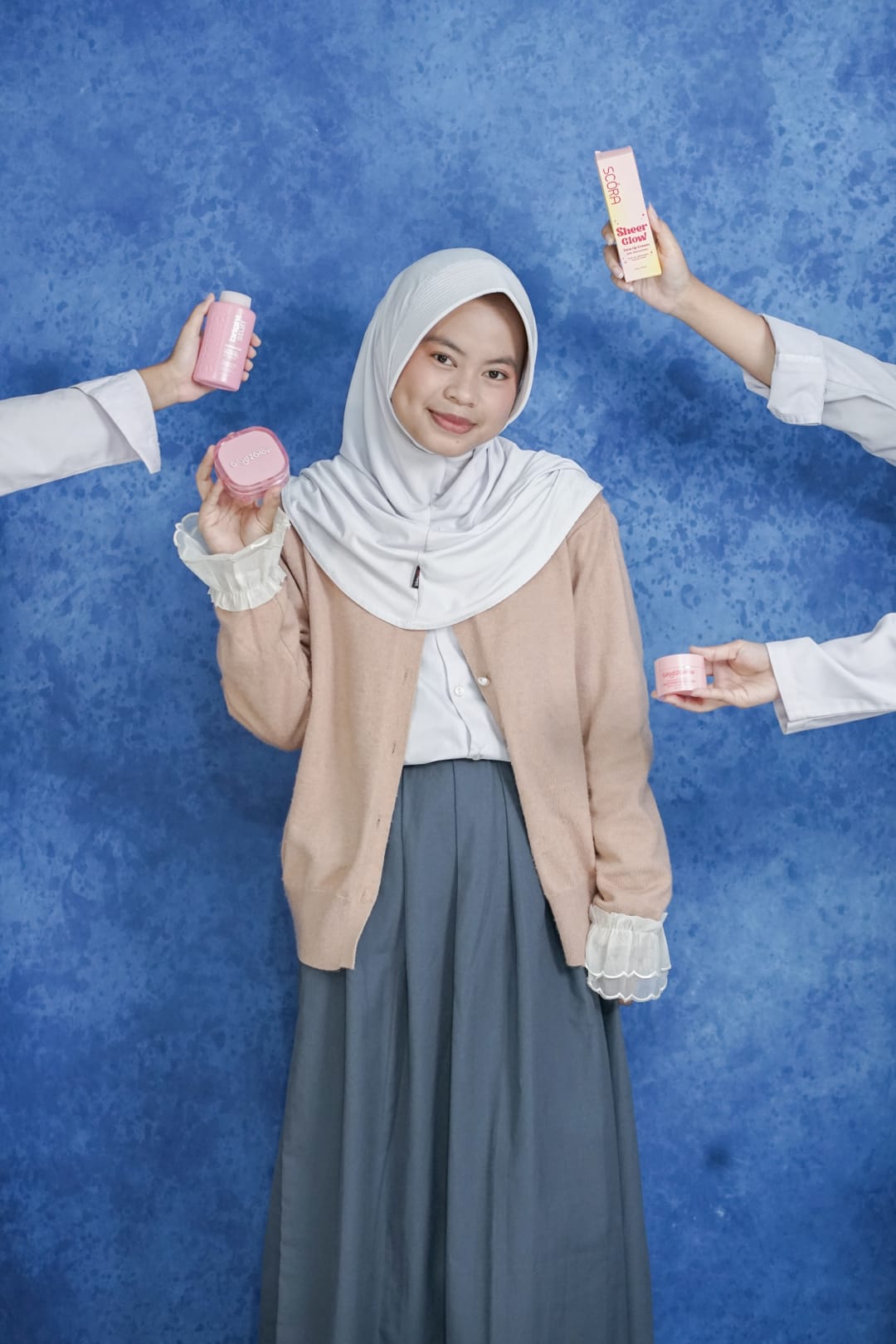 Foto SELLA DAMAYANTI