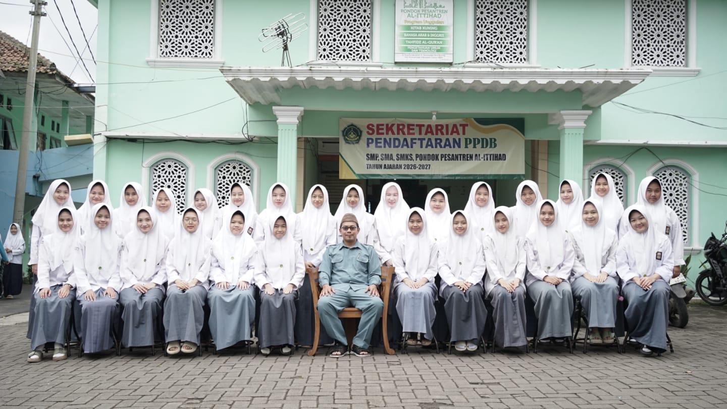Hero Background XII IPA III