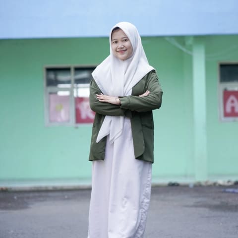 Foto Seragam Jurusan MPLB Putri