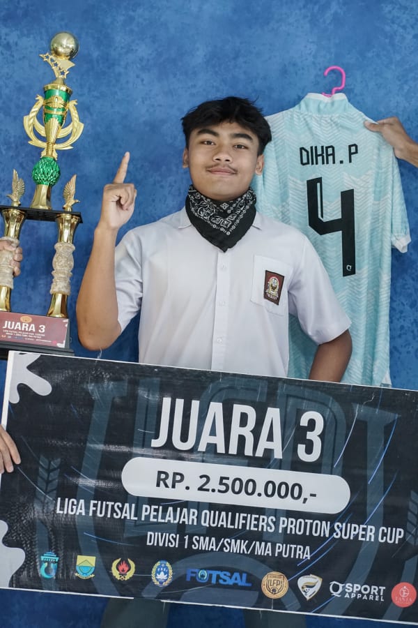 Photo of DIKA PRATAMA