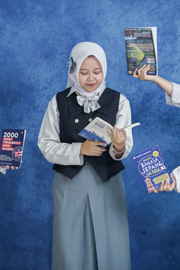 Photo of NAVIRA NURMALA DEWI