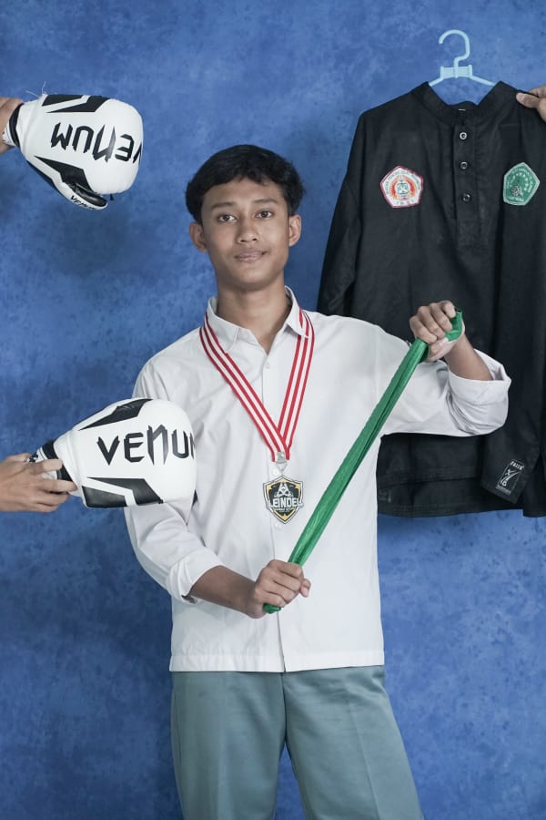 Photo of RADJA ADITYA PAMUNGKAS