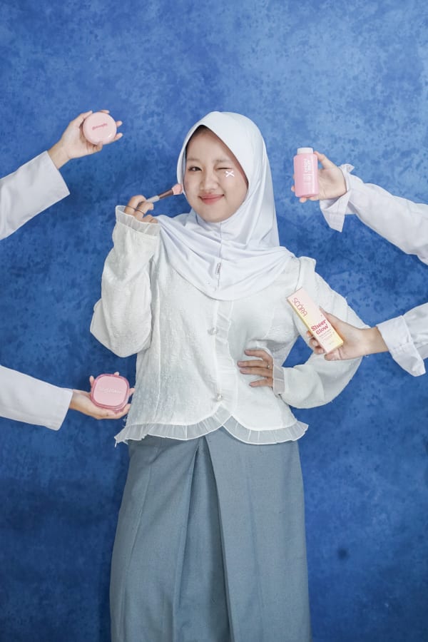 Photo of SALWA NAMIRA JULIANTI