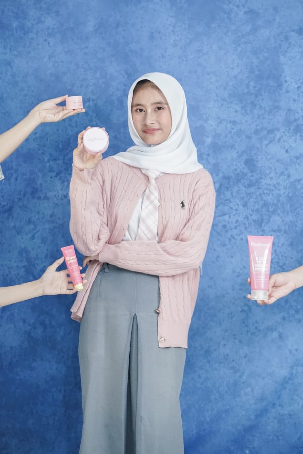 Photo of USWATUN HASANAH