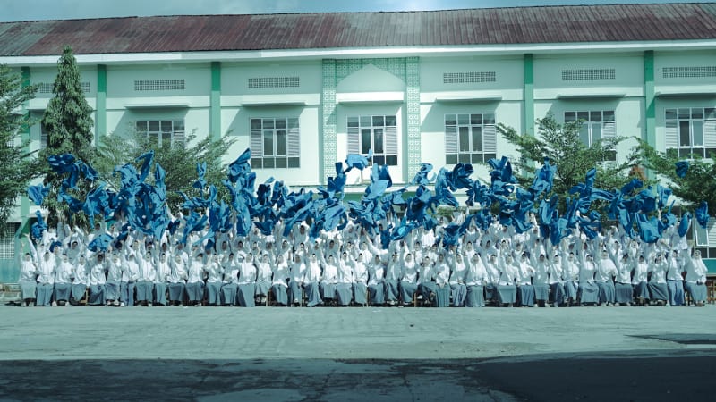 IP4A Lempar Jas