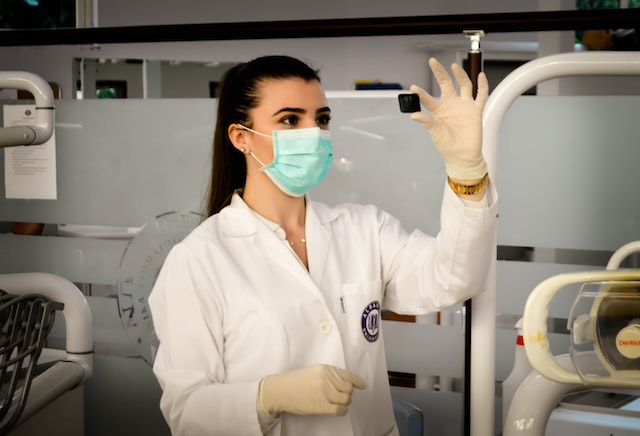technician in a pgt testing lab