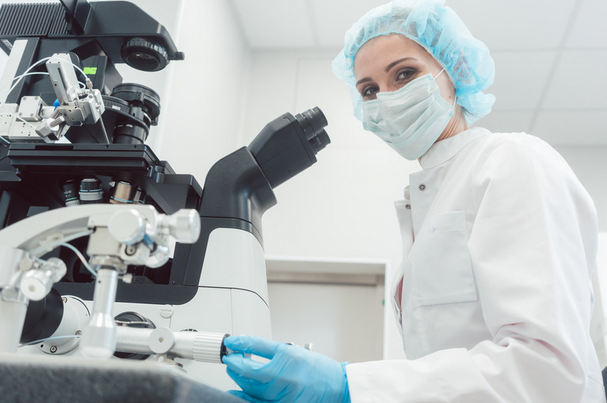 technician at a fertility lab