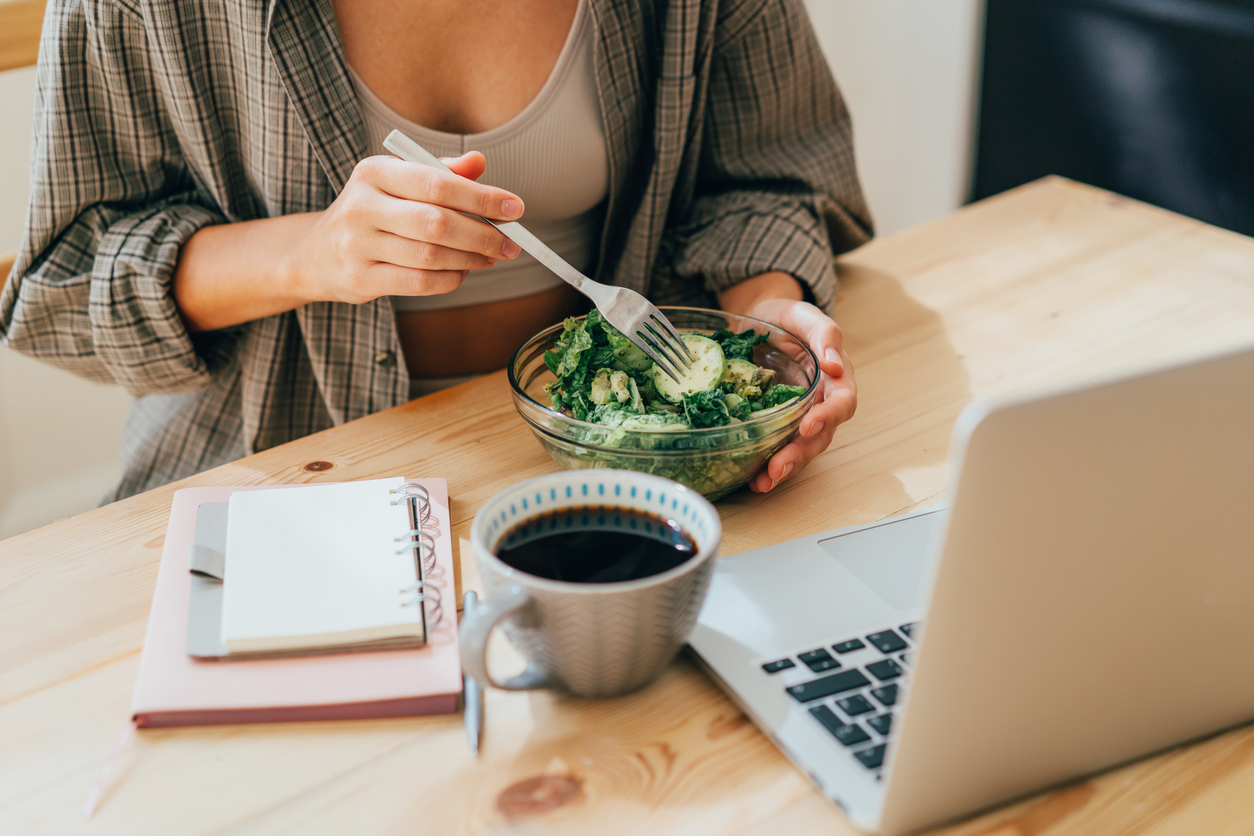 woman eating a healthy salad