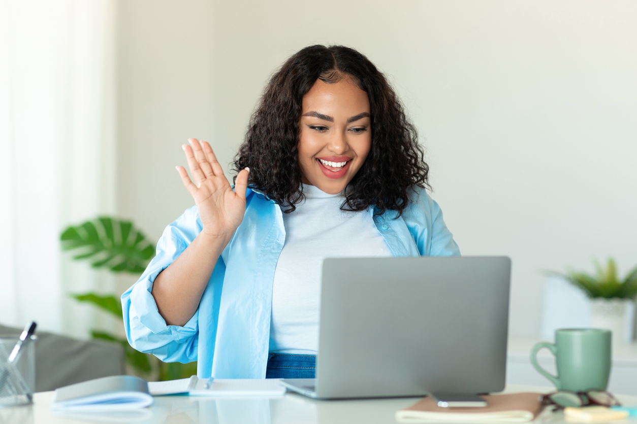 woman doing online therapy