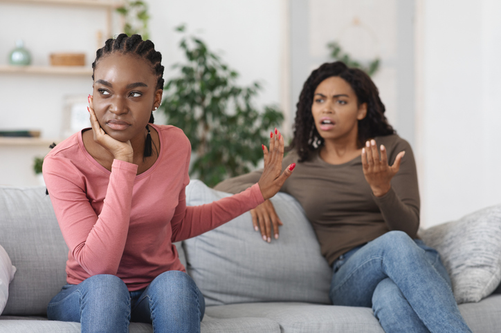 couple fighting due to perimenopause rage