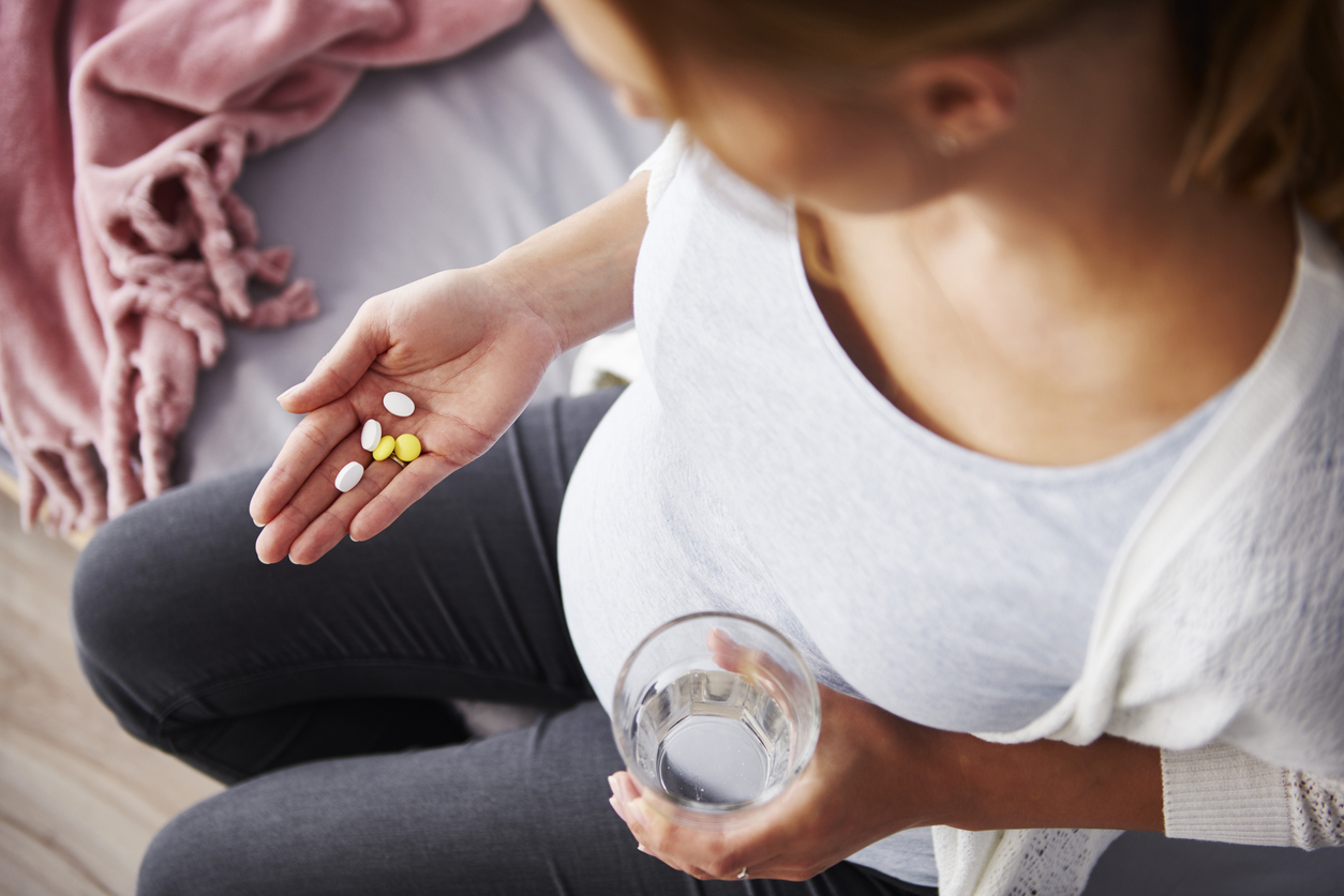 pregnant woman taking meds for a uti