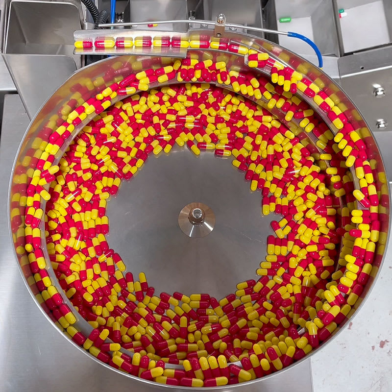High Accuracy Medicine Pills Sorting Counting Packing Machine