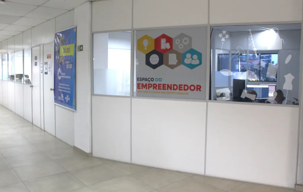 Espaço Empreendedor São José: Novo Atendimento para Crescimento Espaço Empreendedor São José: Novo Atendimento para Crescimento