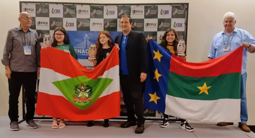 Sophia conquista a primeira medalha de ouro desta edição do Brasileiro de Xadrez Sophia conquista a primeira medalha de ouro desta edição do Brasileiro de Xadrez