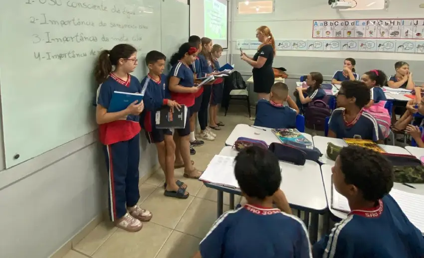 Projeto da CASAN conecta crianças ao saneamento básico Projeto da CASAN conecta crianças ao saneamento básico