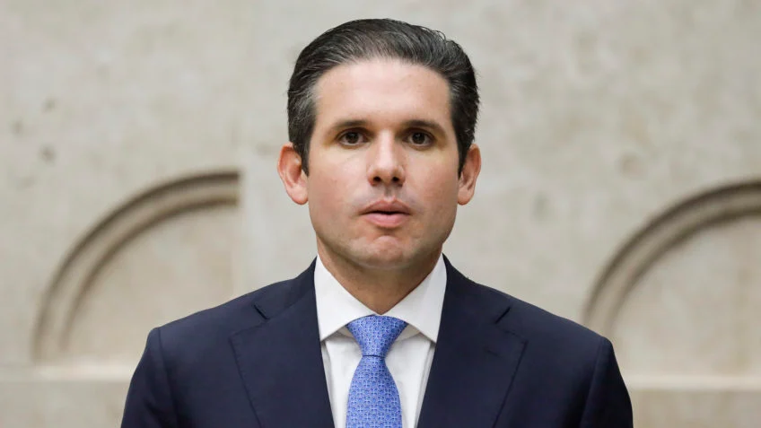 STF ignora Congresso e retém processo contra Bolsonaro e aliados STF ignora Congresso e retém processo contra Bolsonaro e aliados