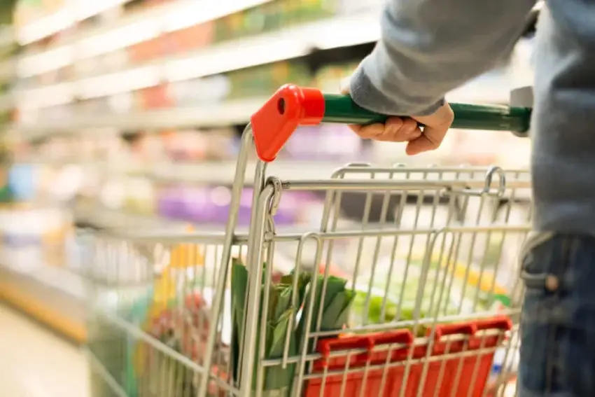 80% dos brasileiros mudam hábitos alimentares devido à alta dos preços 80% dos brasileiros mudam hábitos alimentares devido à alta dos preços