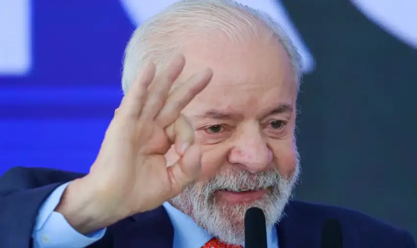 Governo Lula: Estatais torram R$ 1 bi em patrocínios Governo Lula: Estatais torram R$ 1 bi em patrocínios
