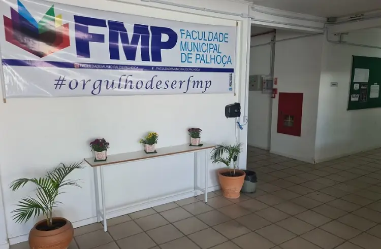 Faculdade de Palhoça promove oficinas e jogos em evento infantil Faculdade de Palhoça promove oficinas e jogos em evento infantil