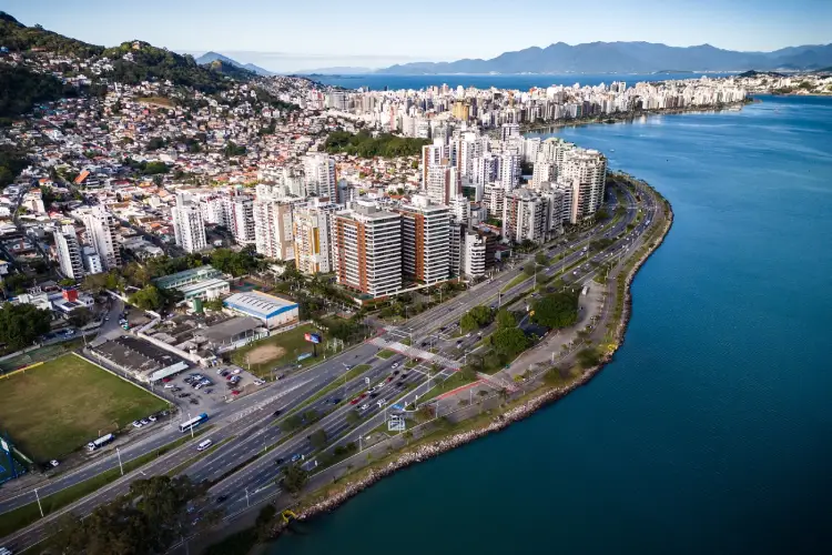 Florianópolis lidera ranking de competitividade em 2025 Florianópolis lidera ranking de competitividade em 2025
