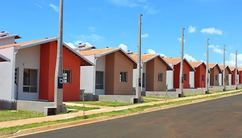 Florianópolis amplia incentivos habitacionais para famílias de baixa renda Florianópolis amplia incentivos habitacionais para famílias de baixa renda