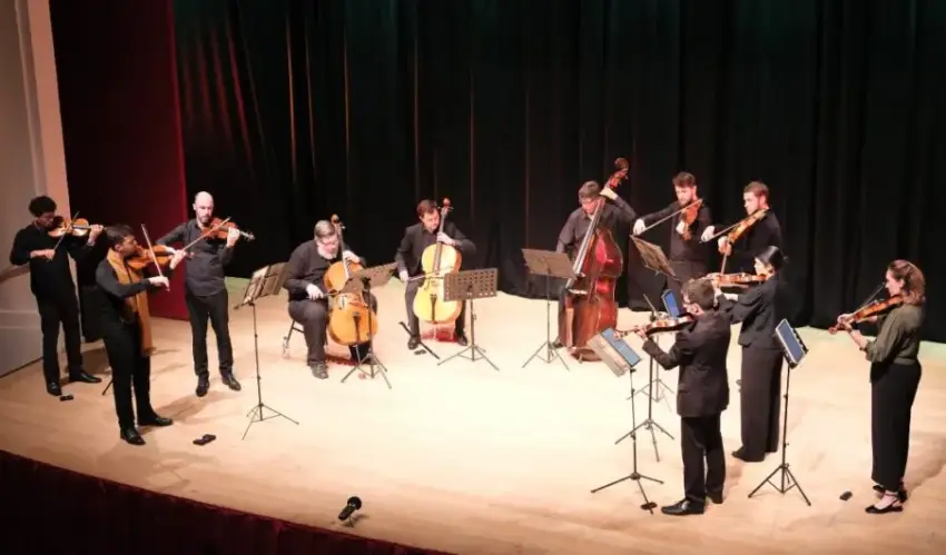 Concerto gratuito emociona público em São José Concerto gratuito emociona público em São José