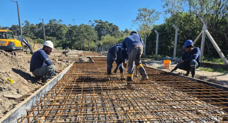 CASAN amplia a ETE de Canasvieiras com módulo em aço inoxidável e reforça o saneamento no norte da Ilha.