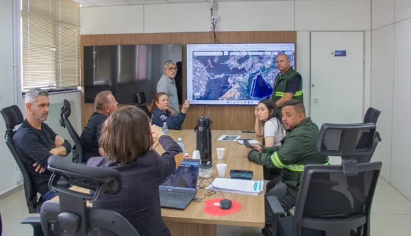 Nova adutora reforça abastecimento de água em São José Nova adutora reforça abastecimento de água em São José