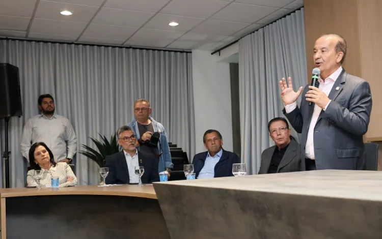 Lançamento do edital da Beira-Mar de Barreiros marca nova fase em São José Lançamento do edital da Beira-Mar de Barreiros marca nova fase em São José