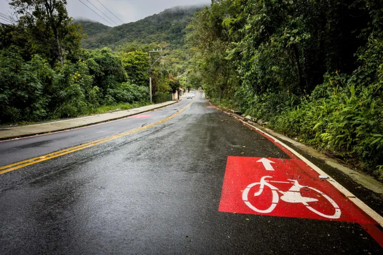 Florianópolis entrega revitalização completa da Rua Laurindo Januário da Silveira
