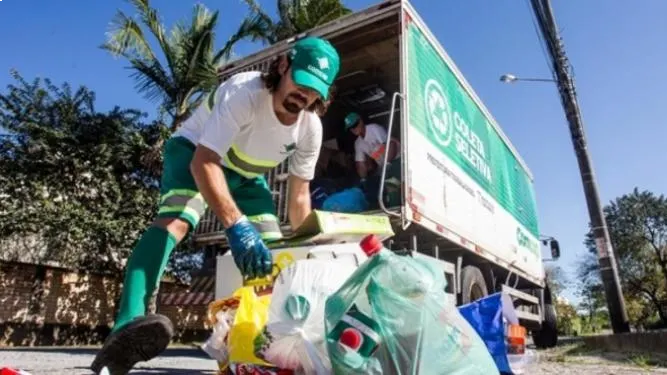Florianópolis firma acordo com Comcap e investe R$ 30 milhões em nova frota Florianópolis firma acordo com Comcap e investe R$ 30 milhões em nova frota