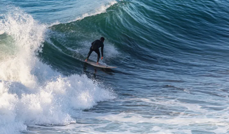 Rota do Big Surf transforma litoral catarinense em polo mundial das ondas gigantes Rota do Big Surf transforma litoral catarinense em polo mundial das ondas gigantes