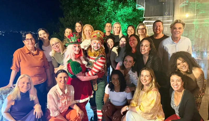 Hora do Brinquedo inspira solidariedade e alegria em São José Hora do Brinquedo inspira solidariedade e alegria em São José