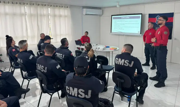 Treinamento “Agressor Ativo” reforça preparo da Guarda de São José Treinamento “Agressor Ativo” reforça preparo da Guarda de São José