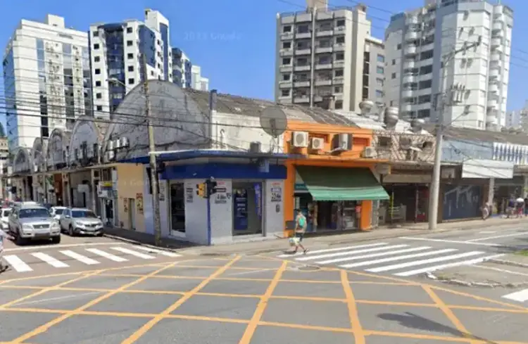 Justiciário mantém proteção sobre a Antiga Rodoviária de Florianópolis Justiciário mantém proteção sobre a Antiga Rodoviária de Florianópolis